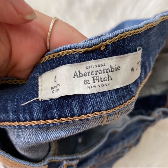 Abercrombie & Fitch Jean Shorts - Picture 5 of 5
